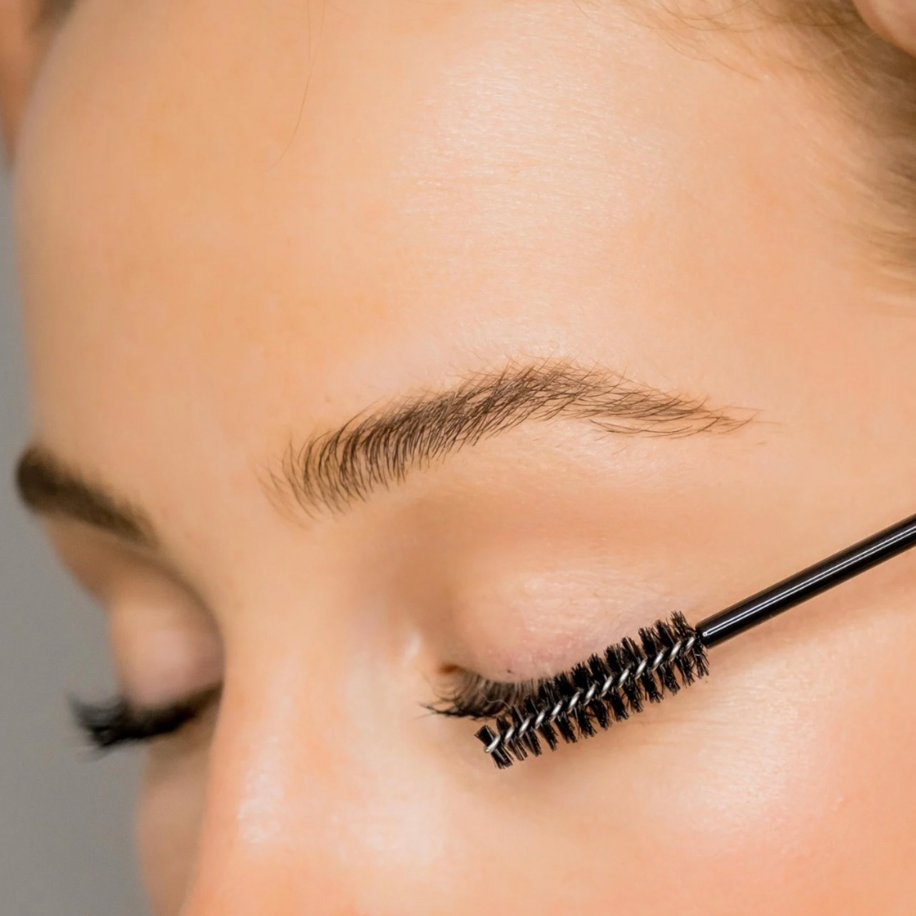 Teinture des cils et sourcils, réhaussement des cils Paris 14